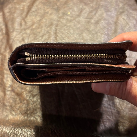 Louis Vuitton Brown and Gold Monogram Compact Snap Wallet - Picture 3 of 10